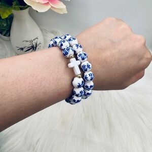 Chinese-Style Ceramic Floral Beaded Stretch Bracelet blue floral Duo with Cross